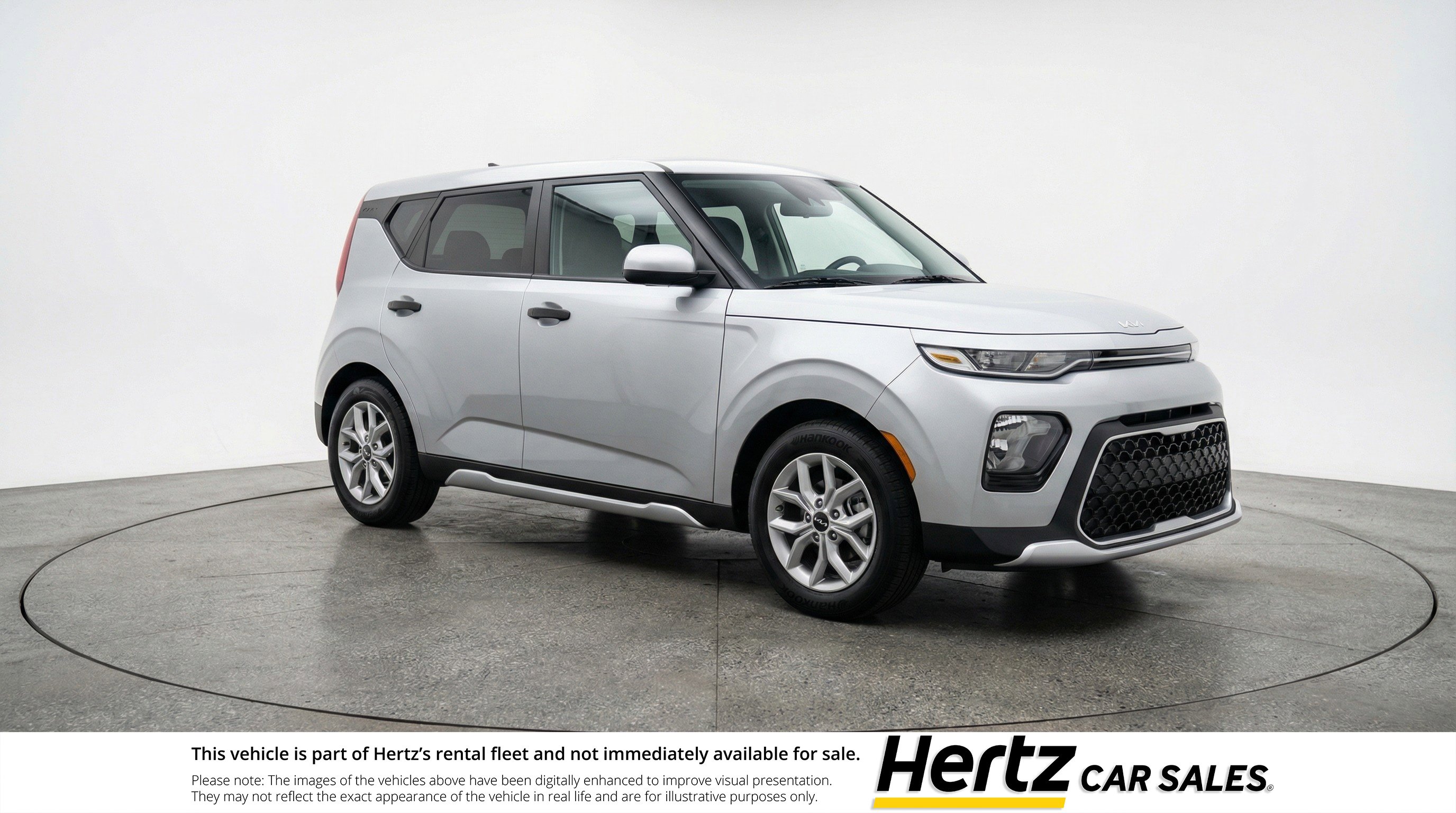 Used 2025 Kia Soul LX w/ LX Technology Package FWD image 1