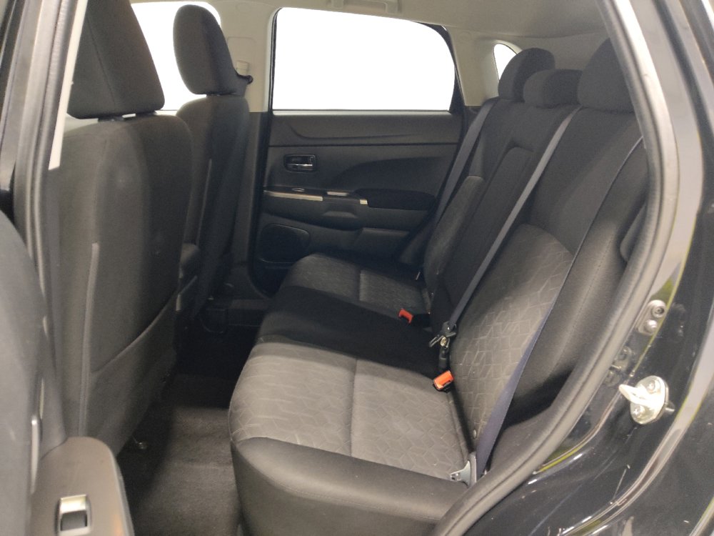 Used 2021 Mitsubishi Outlander Sport SE image 18