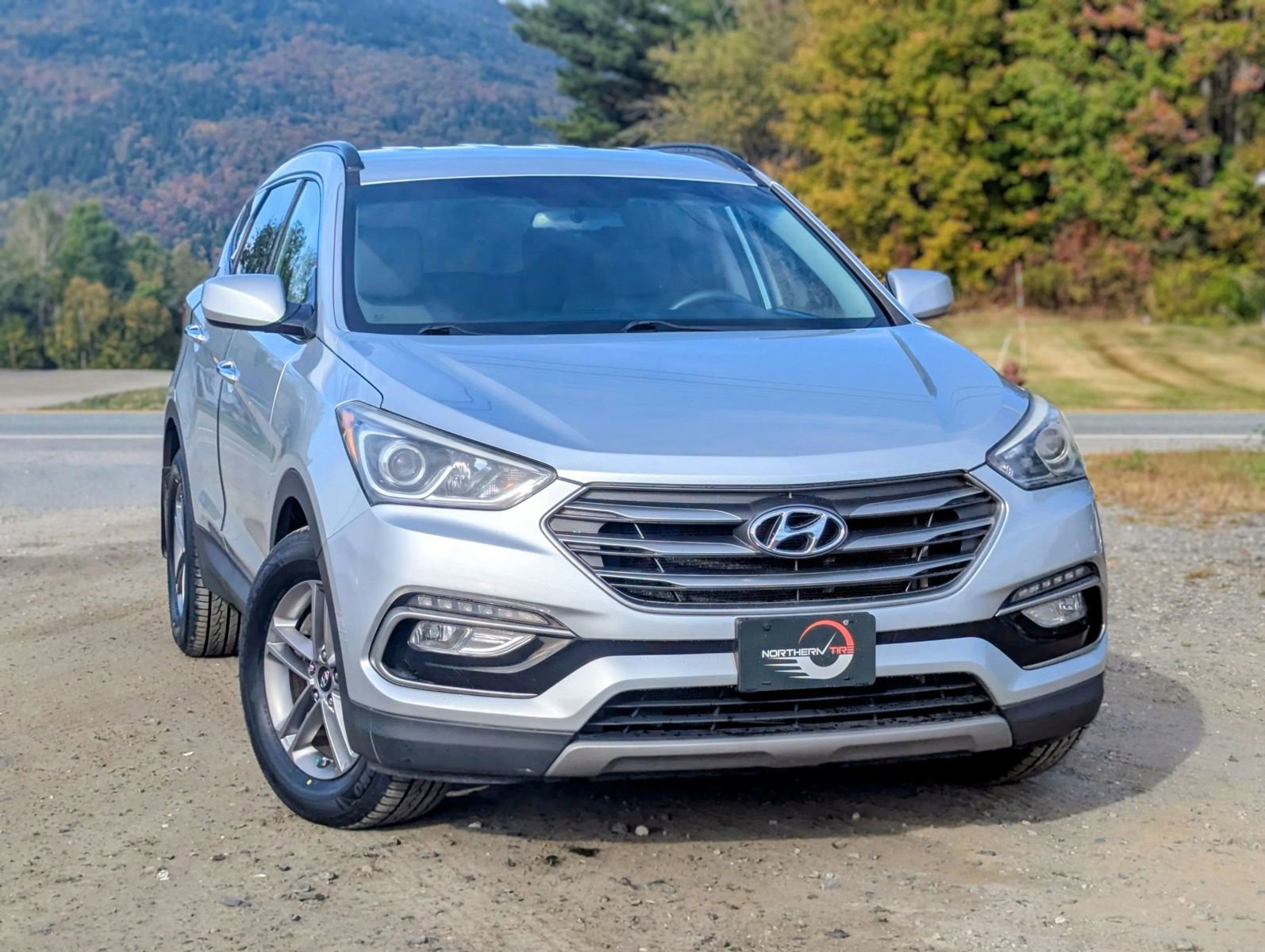 Used 2017 Hyundai Santa Fe Sport image 1