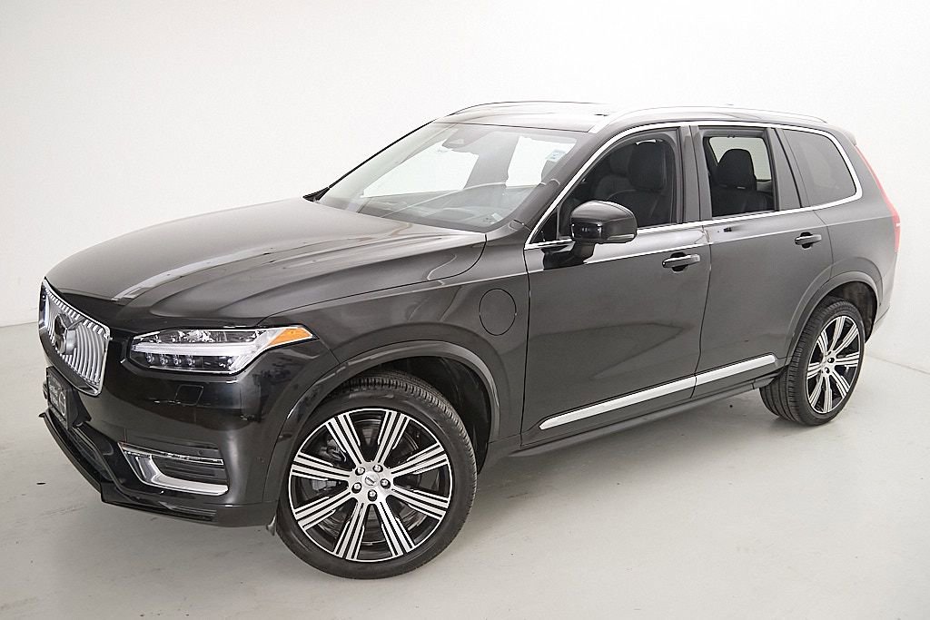 Used 2024 Volvo XC90 T8 Ultimate w/ Lounge Package AWD/4WD image 4