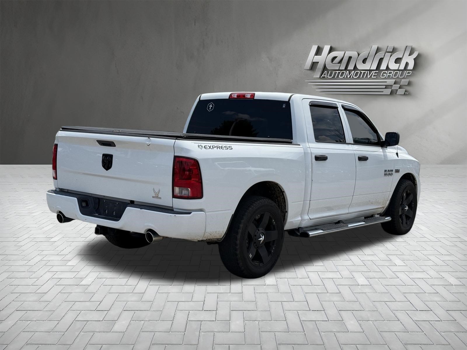 Used 2014 RAM 1500 Express RWD image 9