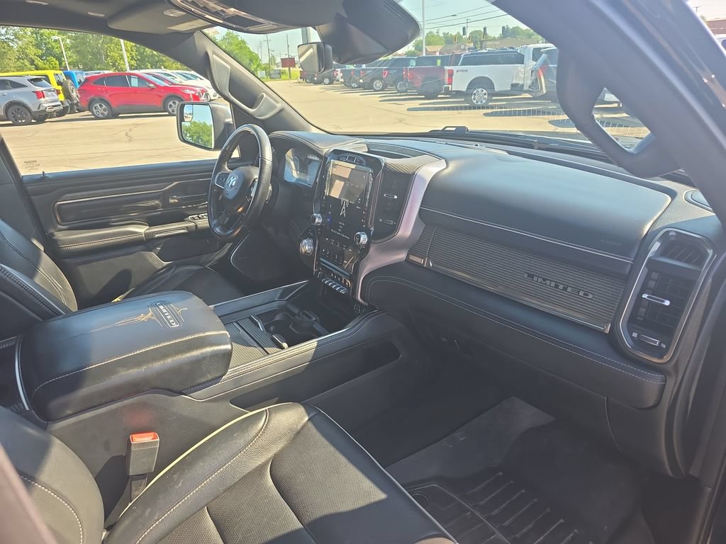 Used 2021 RAM 1500 Limited AWD/4WD image 26