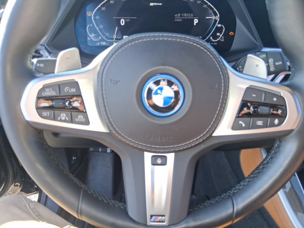 Used 2022 BMW X5 xDrive45e w/ M Sport Package AWD/4WD image 12