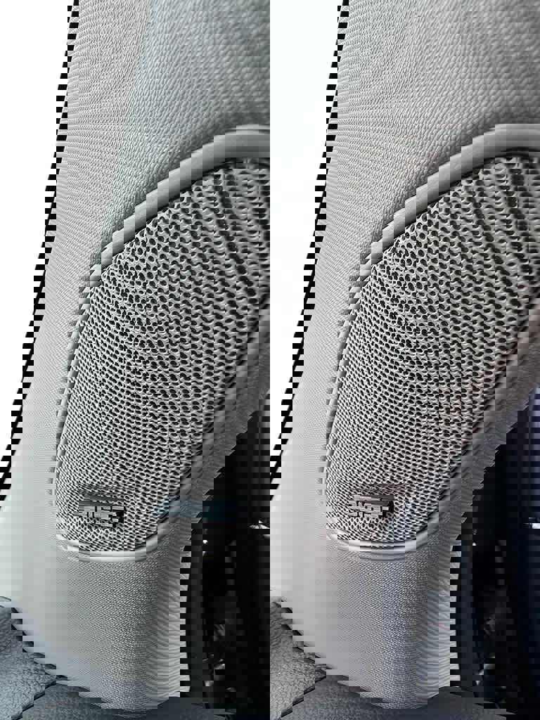 New 2025 Honda Pilot Touring image 37