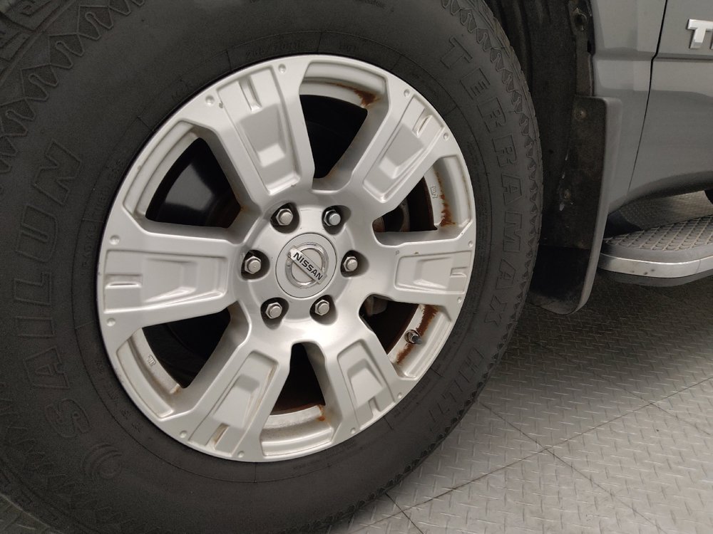 Used 2019 Nissan Titan SV RWD image 31