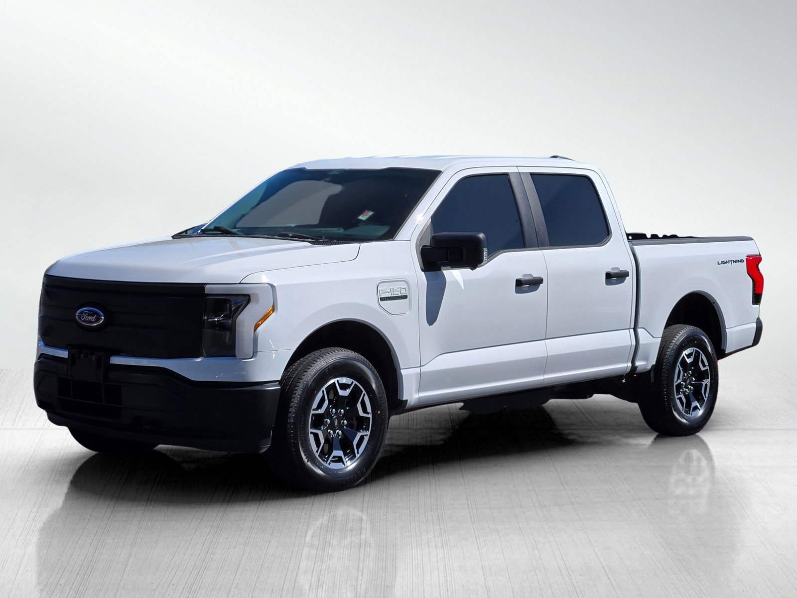 Used 2022 Ford F150 Lightning Pro w/ Tow Technology Package image 8