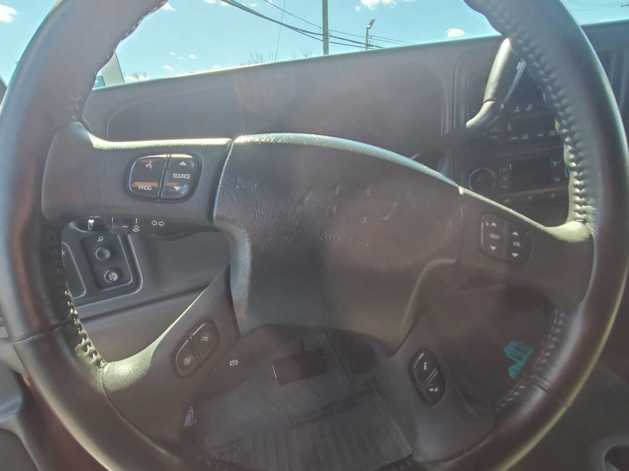 Used 2003 Chevrolet Silverado 1500 LS w/ Skid Plate Package image 16