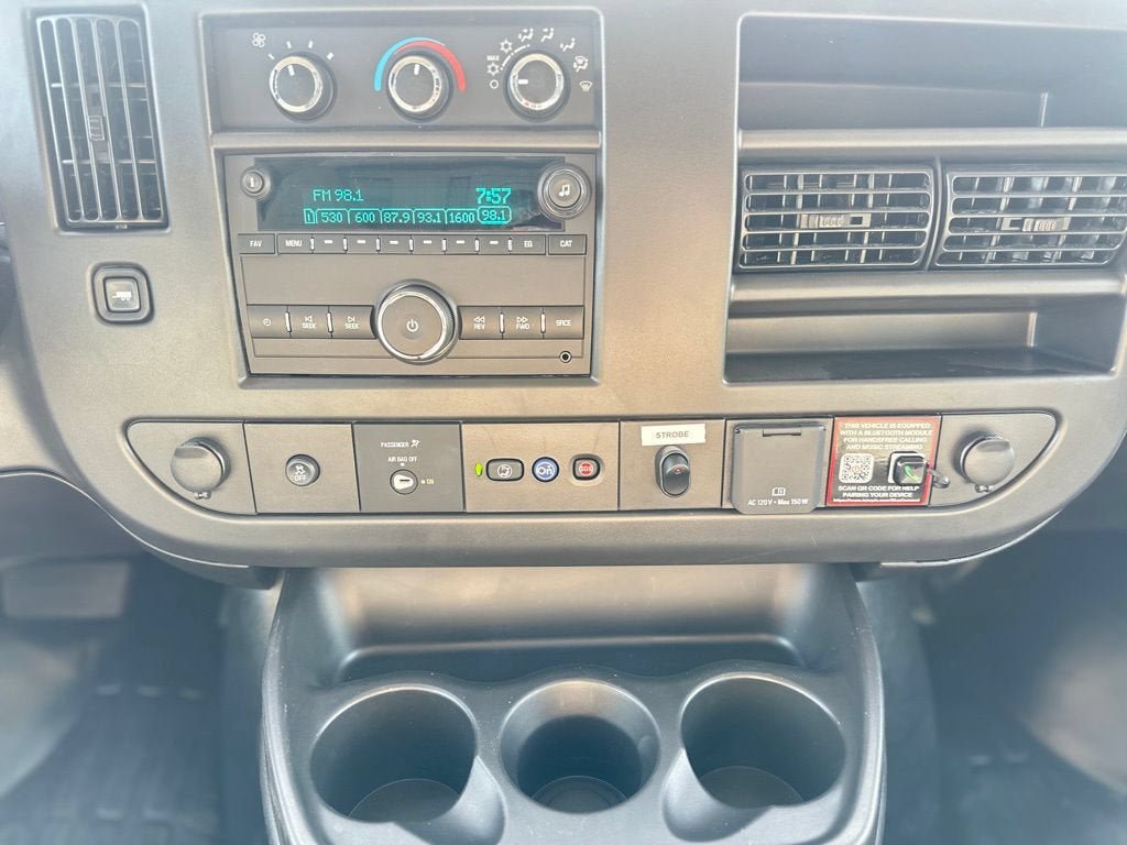New 2026 Chevrolet Express 3500 w/ Power Convenience Package RWD image 4