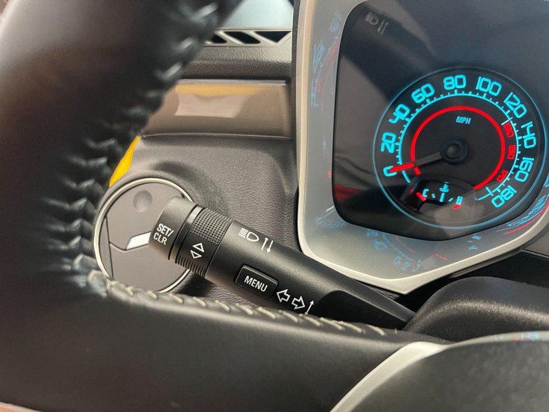 Used 2010 Chevrolet Camaro SS w/ LPO, Ground Effects Package RWD image 27