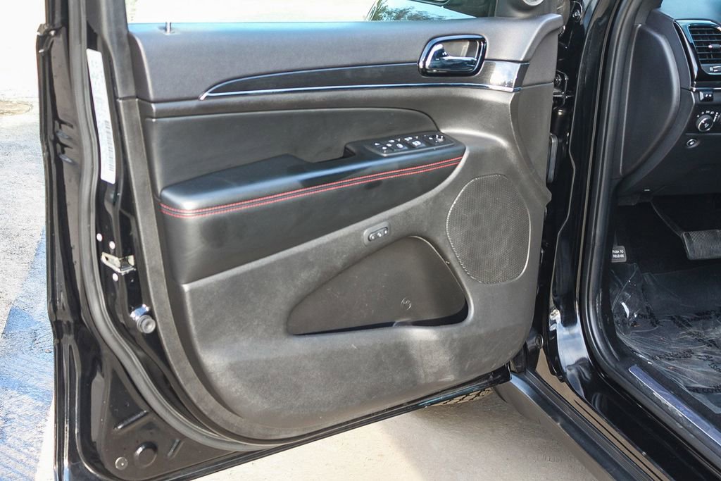 Used 2019 Jeep Grand Cherokee Trailhawk w/ Trailhawk Luxury Group image 26