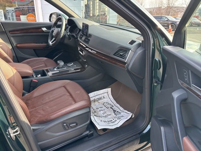Used 2020 Audi Q5 2.0T Premium w/ Convenience Package image 8