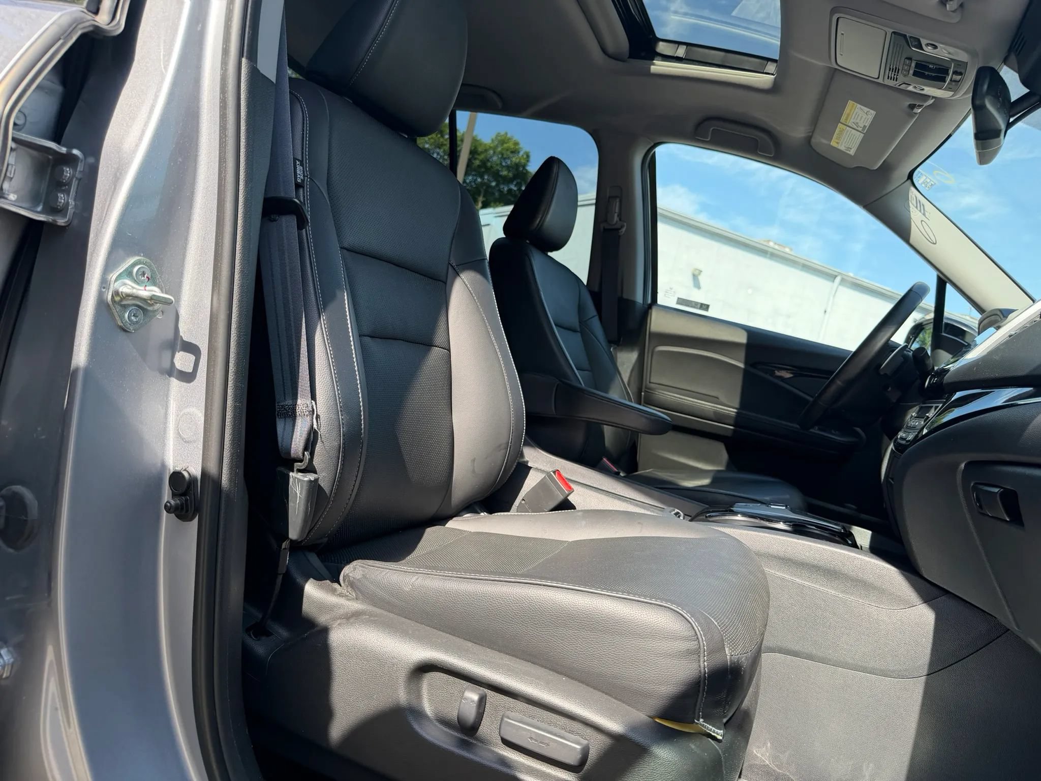 Used 2020 Honda Ridgeline RTL-E image 14
