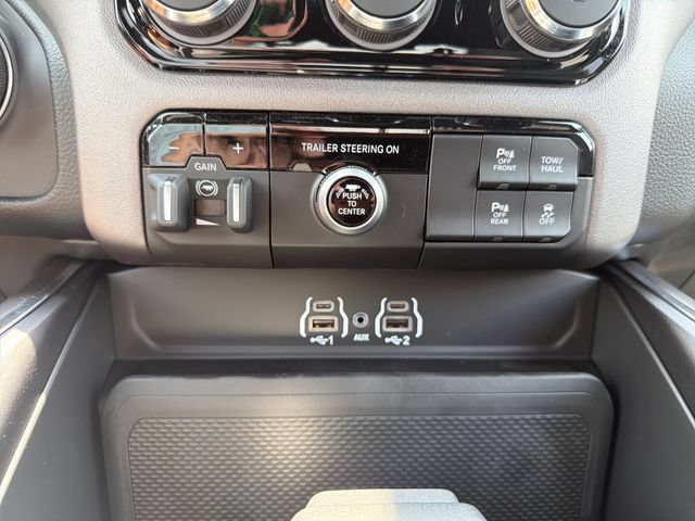 New 2026 RAM 1500 Big Horn w/ Night Edition AWD/4WD image 27