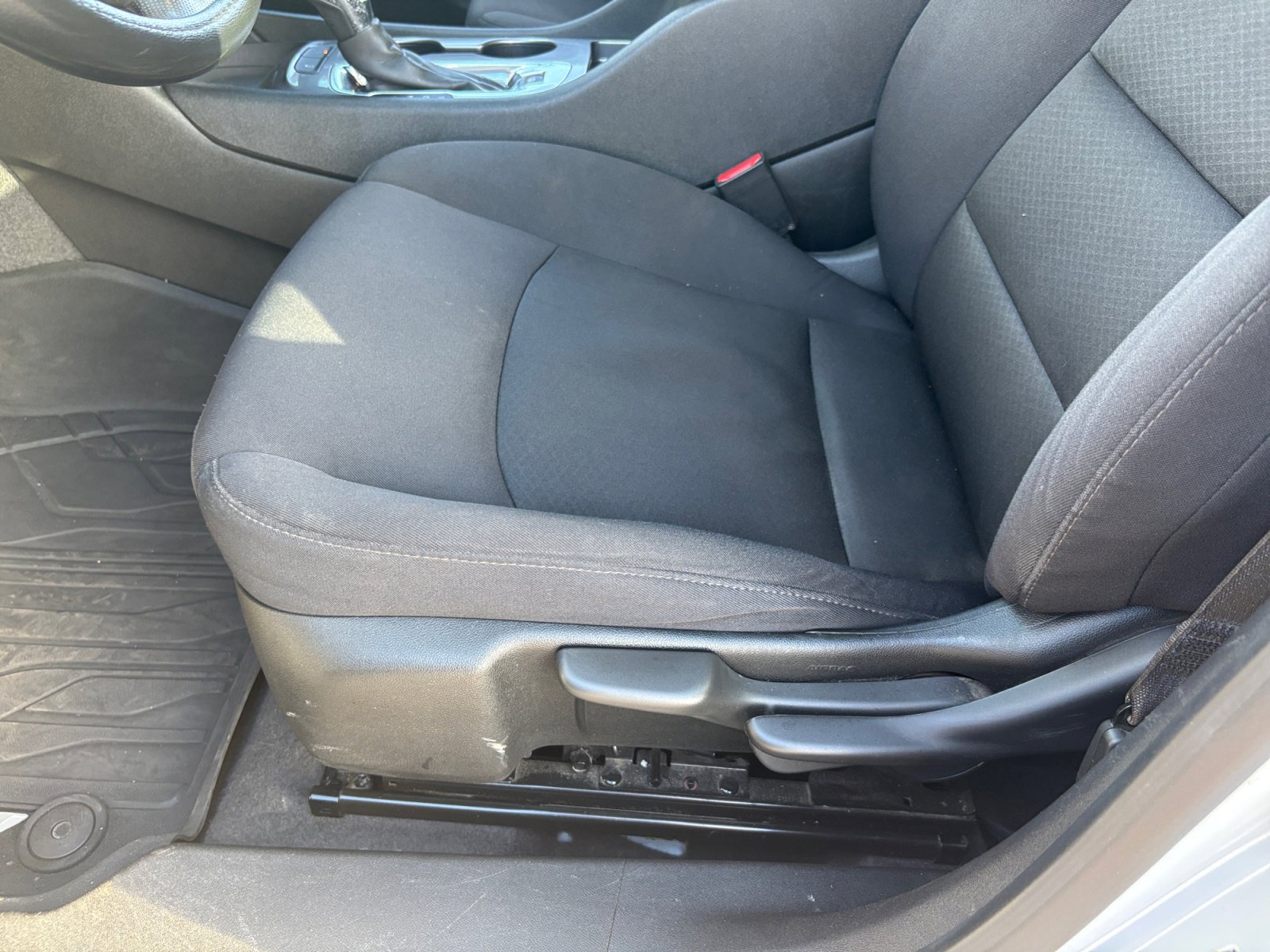 Used 2024 Chevrolet Malibu LS image 13