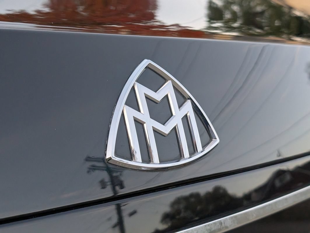 Used 2005 Maybach 57 RWD image 34