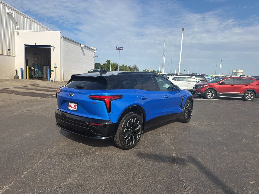 Used 2025 Chevrolet Blazer EV RS FWD image 8