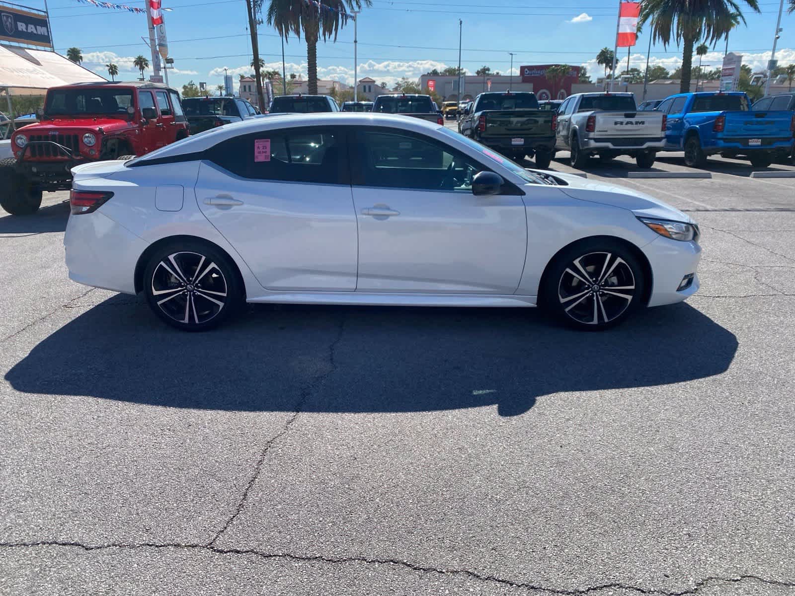Used 2021 Nissan Sentra SR FWD image 4