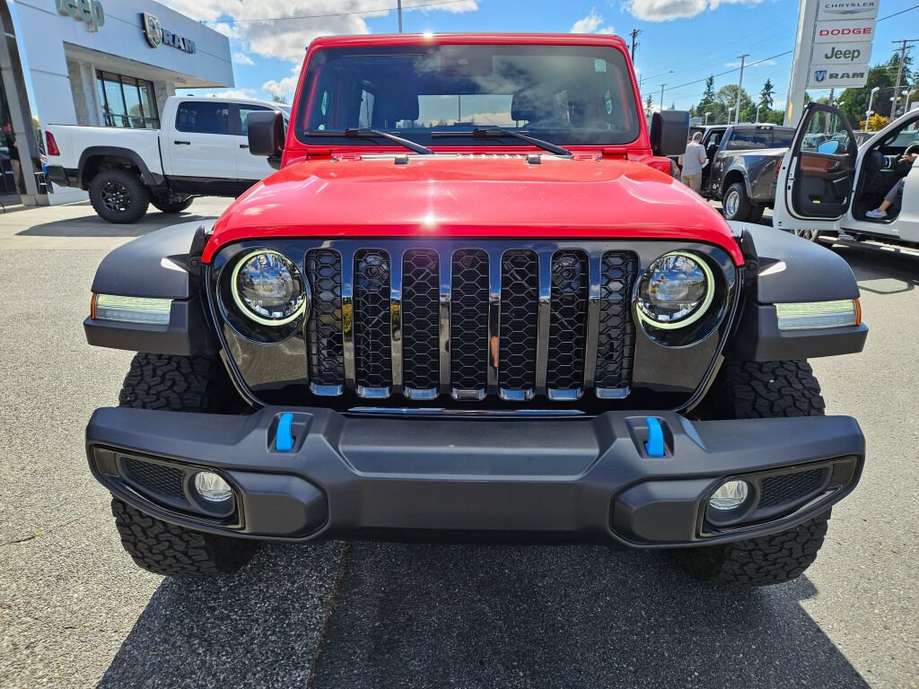 Used 2024 Jeep Wrangler Unlimited AWD/4WD image 8