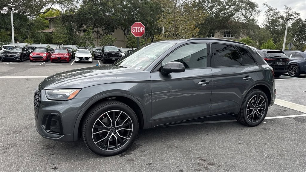 Used 2023 Audi SQ5 Premium Plus w/ Premium Plus Package image 11