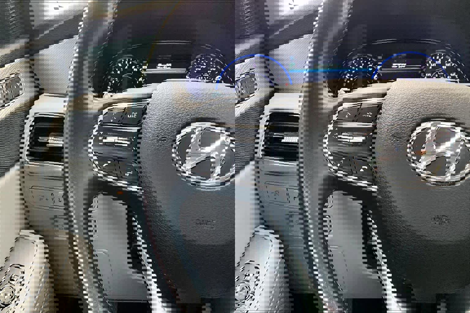 Used 2021 Hyundai Palisade SEL w/ Premium Package image 24