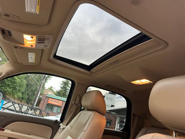 Used 2013 Chevrolet Tahoe LTZ AWD/4WD image 14