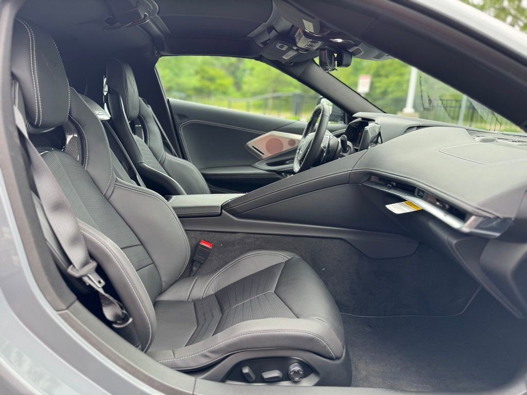 Used 2025 Chevrolet Corvette Z06 w/ Battery Protection Package image 45