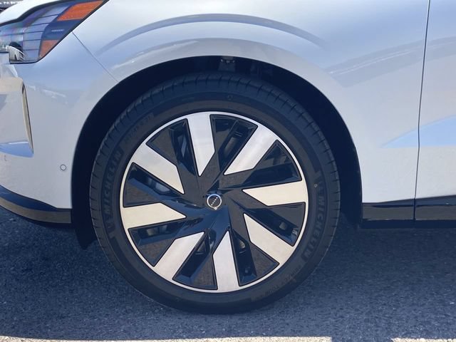 Certified 2025 Volvo EX90 Ultra AWD/4WD image 10