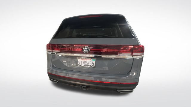 Certified 2025 Volkswagen Atlas SE FWD image 8