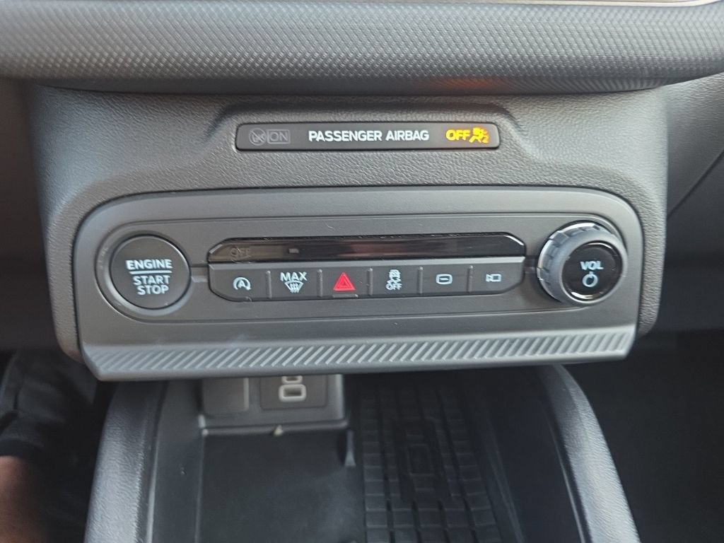 Used 2025 Ford Bronco Sport Outer Banks AWD/4WD image 23