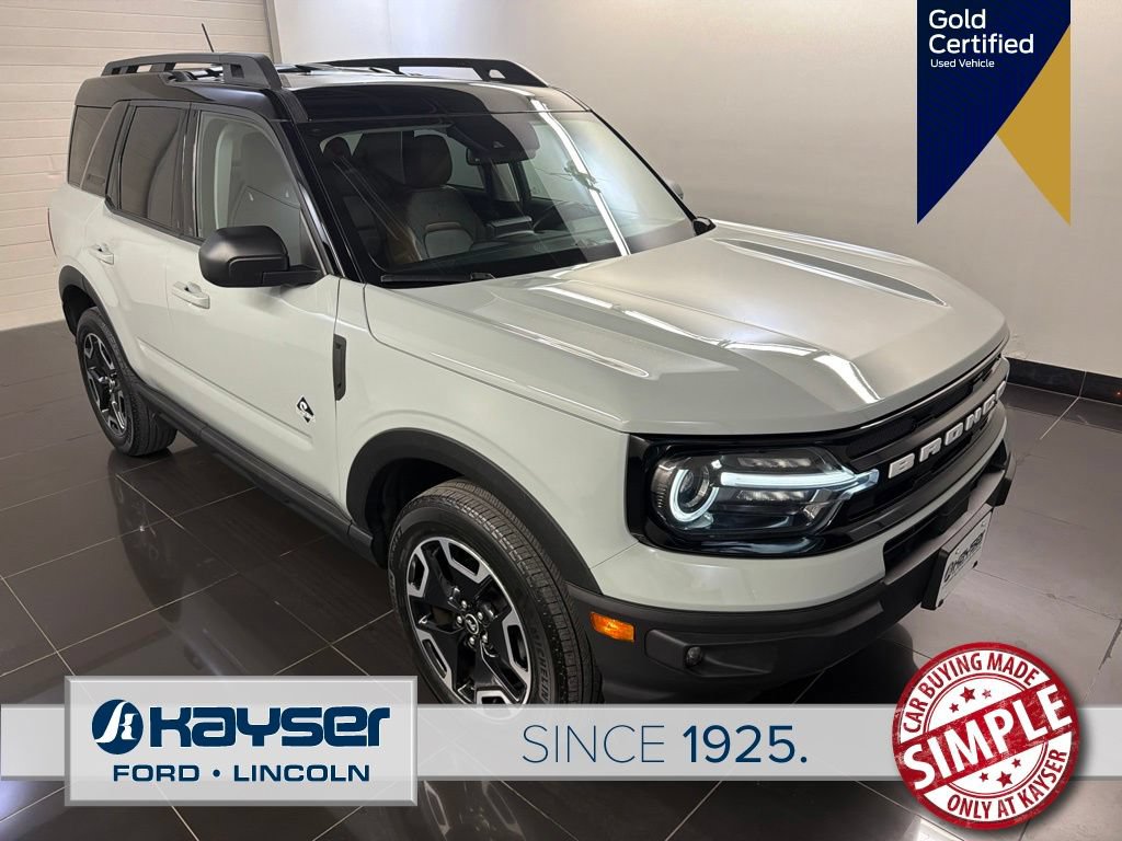 Used 2023 Ford Bronco Sport Outer Banks w/ Tech Package AWD/4WD image 1