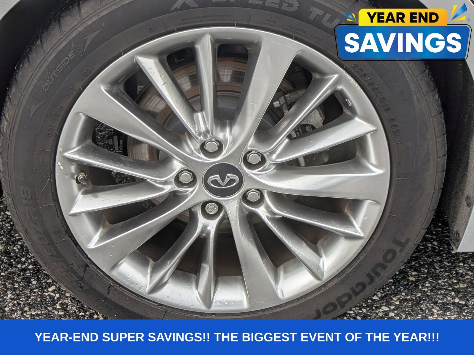 Used 2019 INFINITI Q50 Luxe w/ Essential Package (3.0T Luxe) image 12