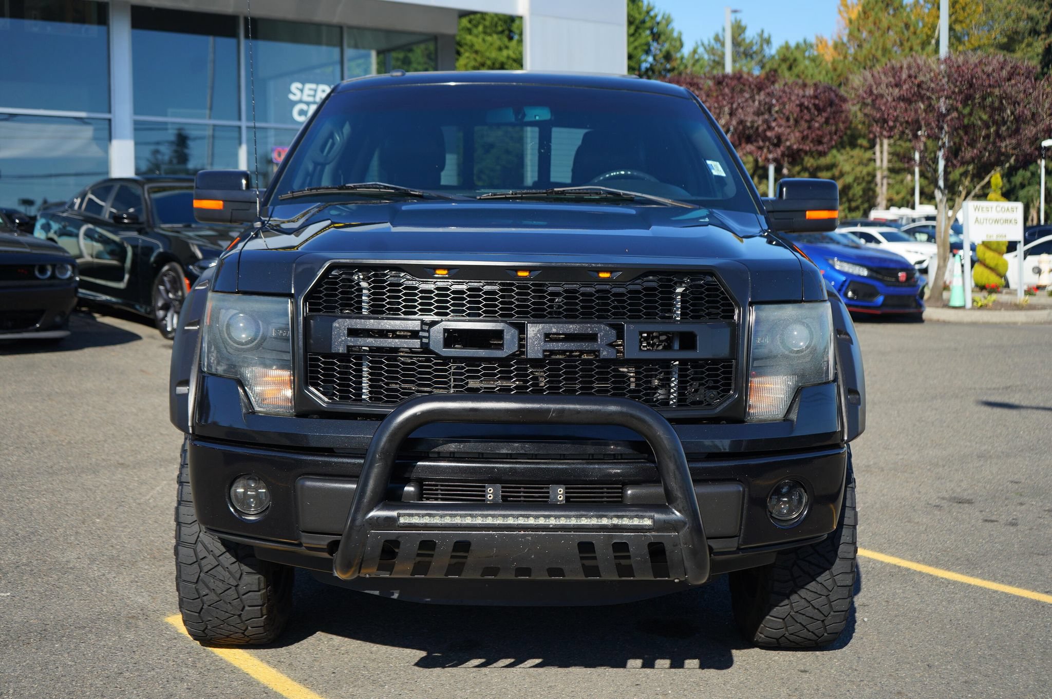 Used 2014 Ford F150 FX4 w/ Equipment Group 402A Luxury AWD/4WD image 8