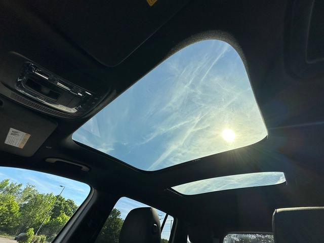 Used 2023 Mercedes-Benz EQB 350 4MATIC SUV w/ Pinnacle Package image 27