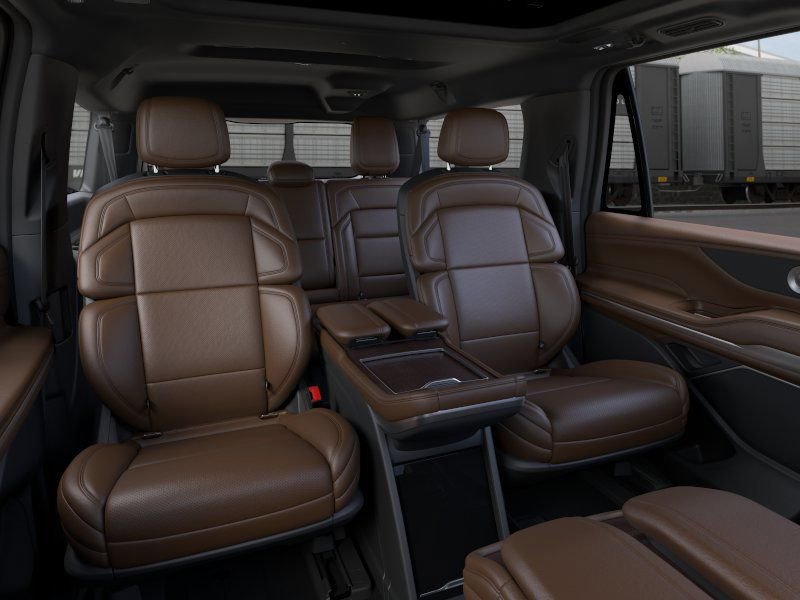 New 2026 Lincoln Navigator L Reserve AWD/4WD image 11