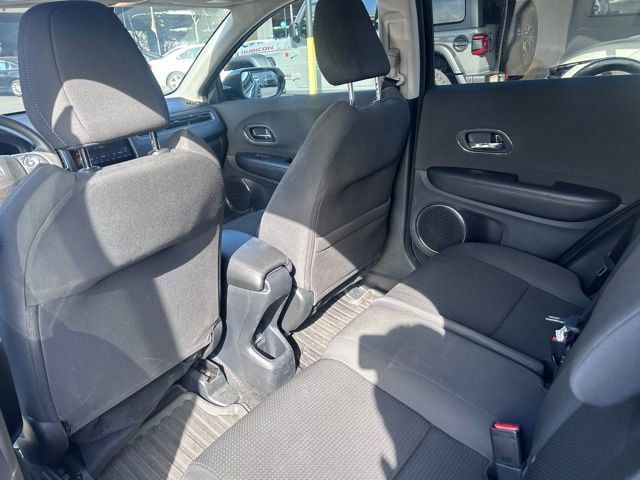 Used 2021 Honda HR-V EX image 11