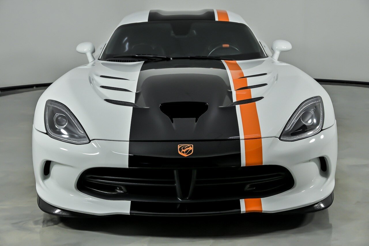 Used 2014 SRT Viper SRT-10 image 5