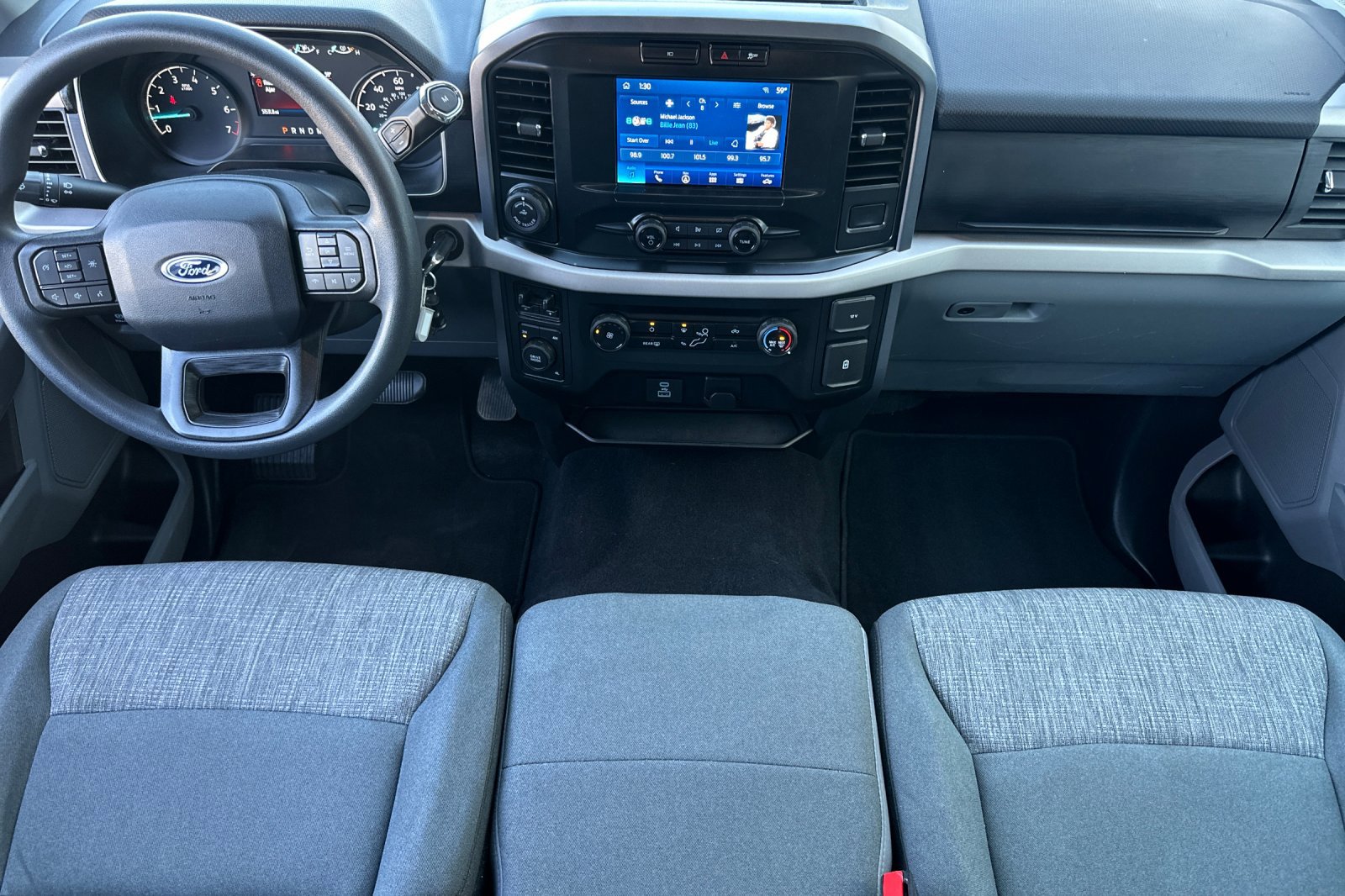 Used 2023 Ford F150 XLT w/ Trailer Tow Package image 14