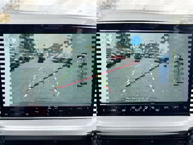 New 2026 Ford Escape SE w/ PHEV Premium Package image 17