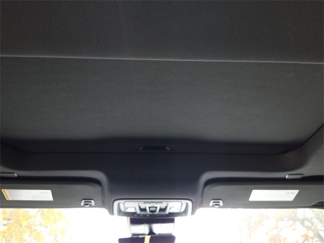 Used 2024 GMC Sierra 2500 AT4 w/ AT4 Premium Plus Package image 18