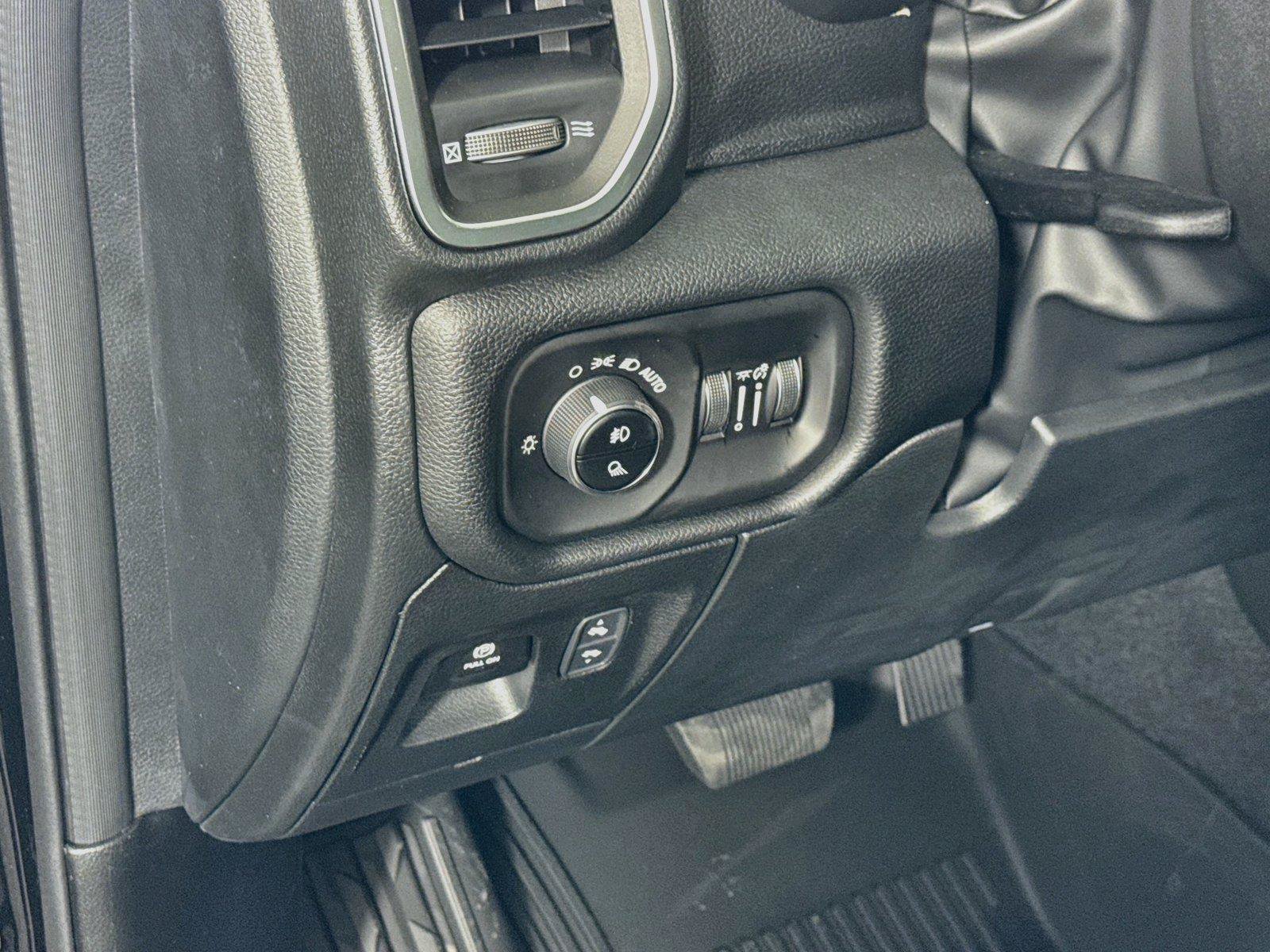 Used 2026 RAM 1500 Big Horn AWD/4WD image 4