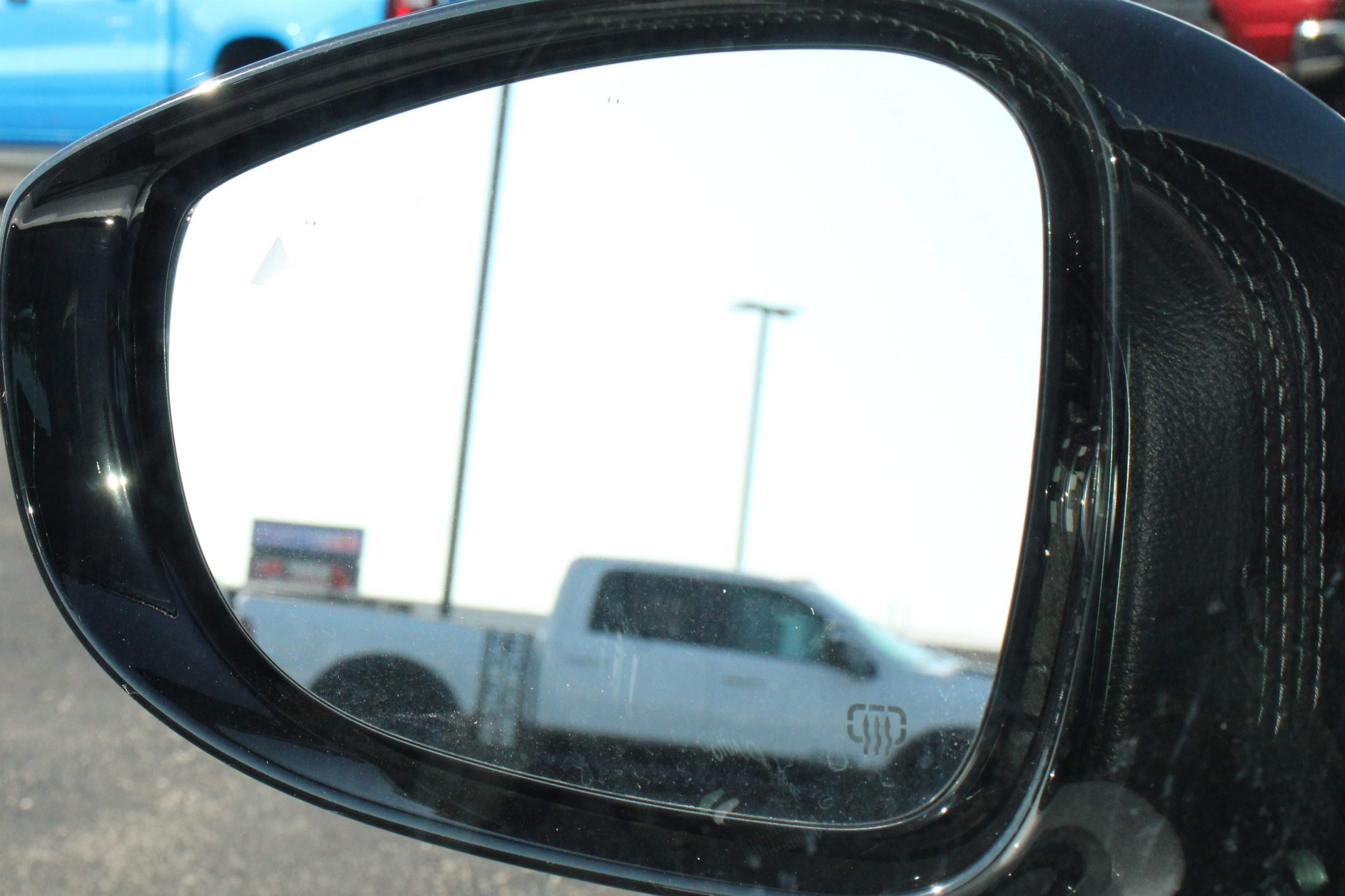 New 2026 Chrysler Pacifica Limited w/ S Appearance Package image 9