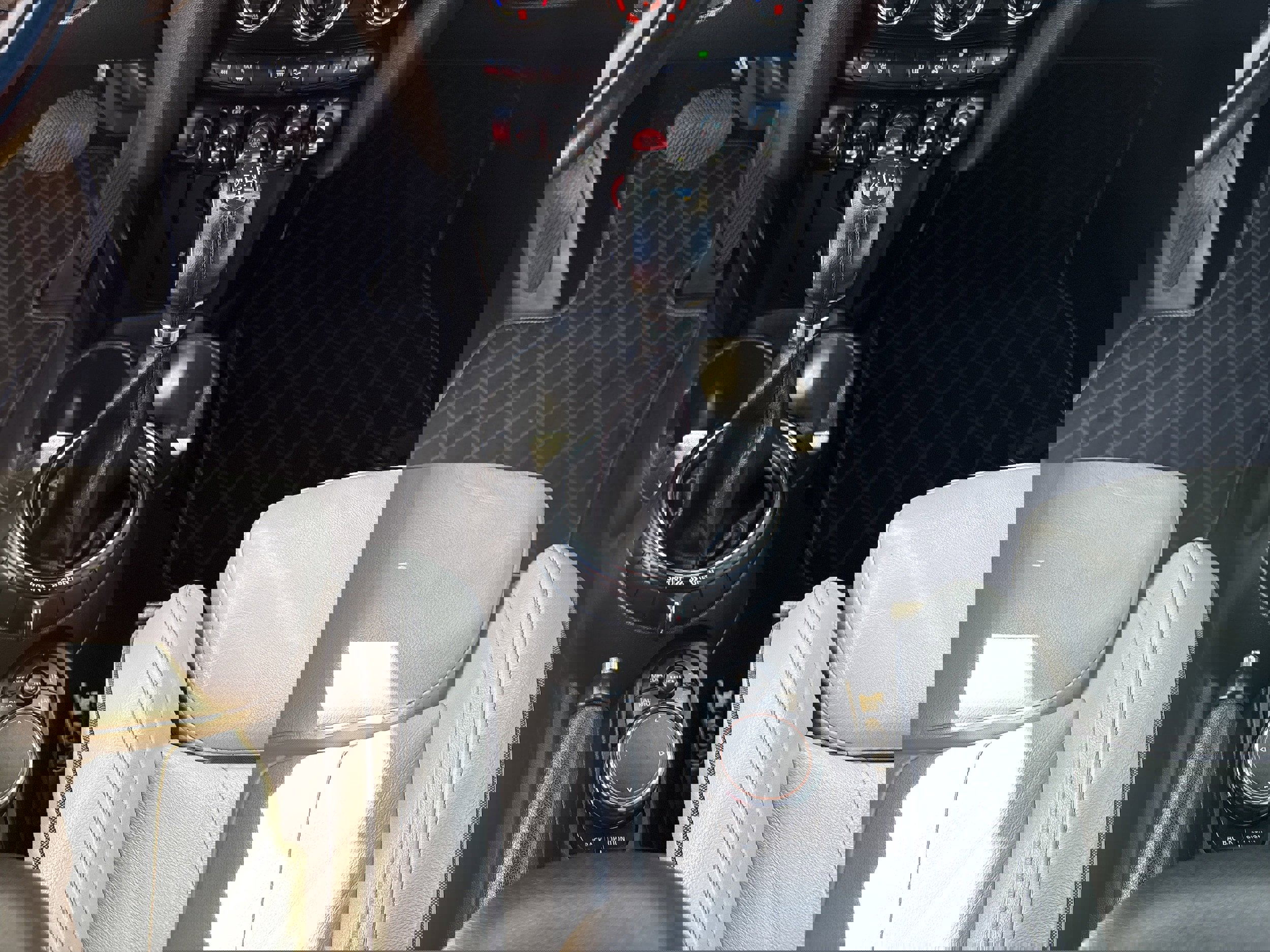 Used 2016 MINI Cooper S image 21