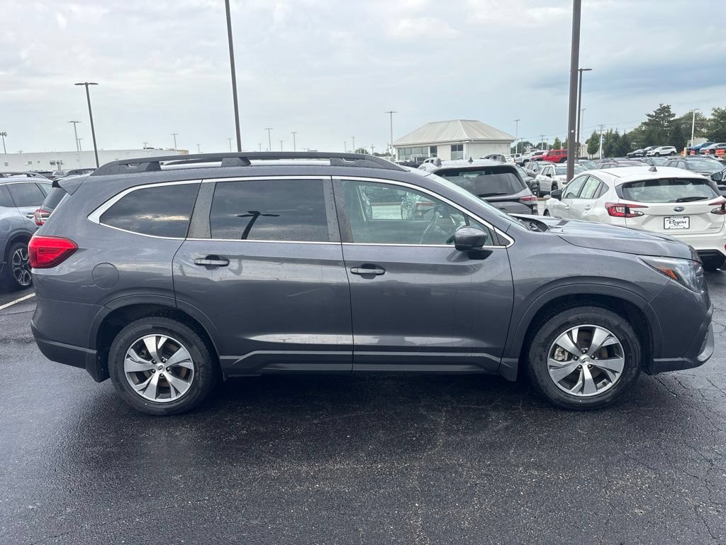Certified 2024 Subaru Ascent Premium w/ Convenience Package AWD/4WD image 2