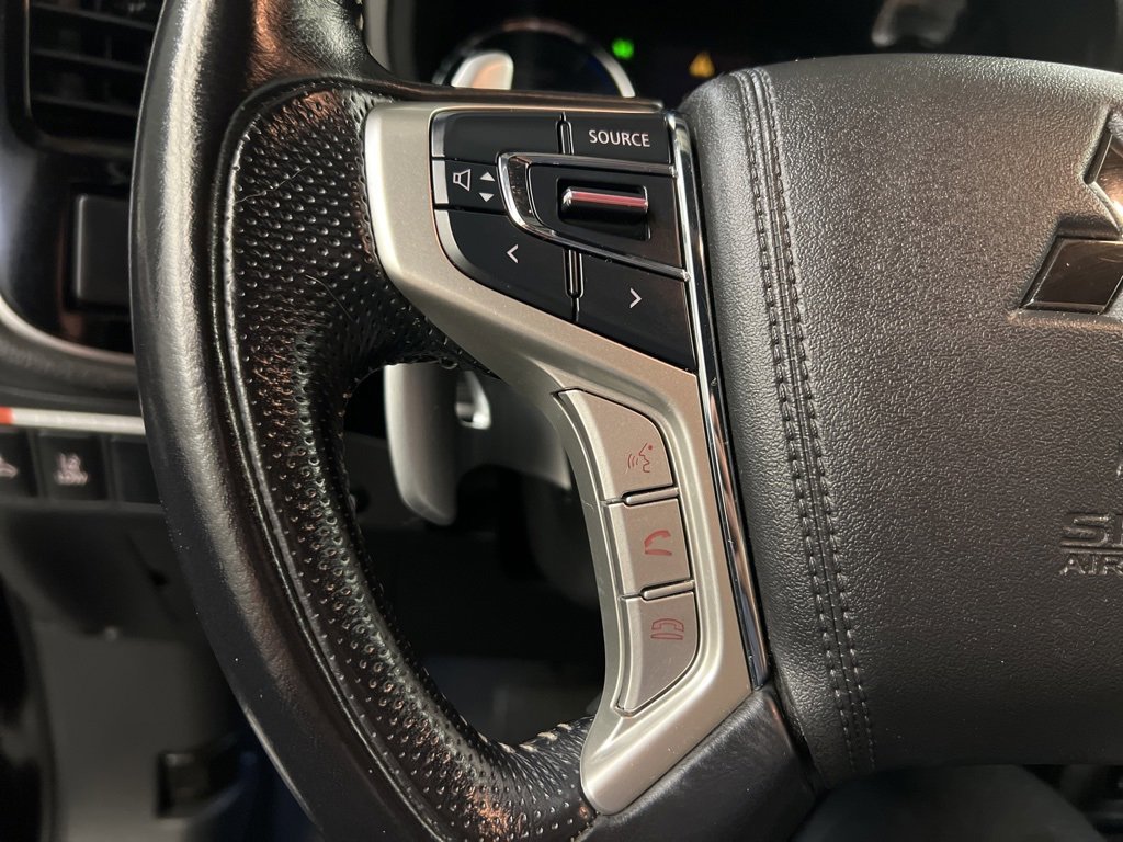 Used 2021 Mitsubishi Outlander SEL image 18