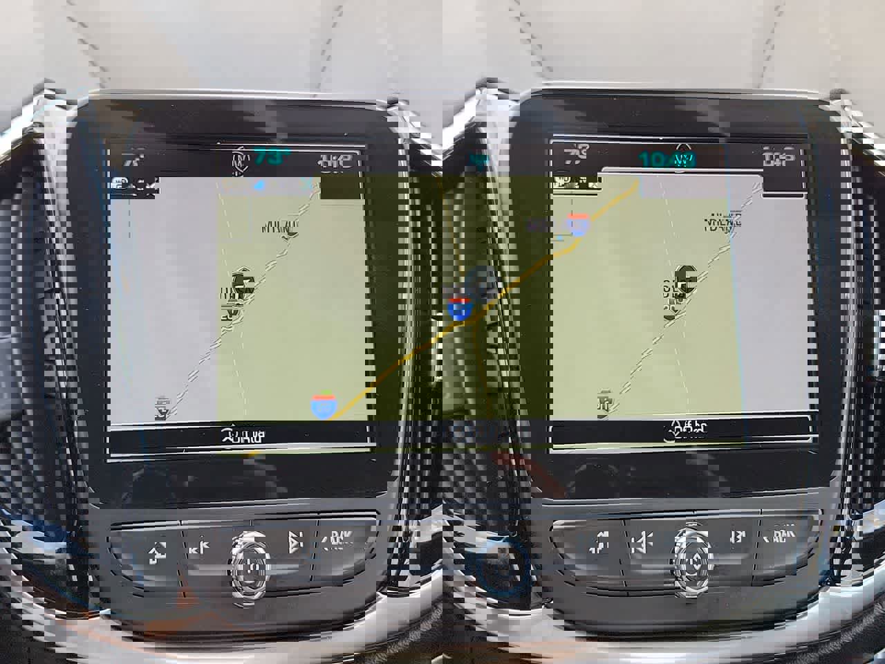 Used 2018 Chevrolet Volt Premier w/ Driver Confidence Package image 24