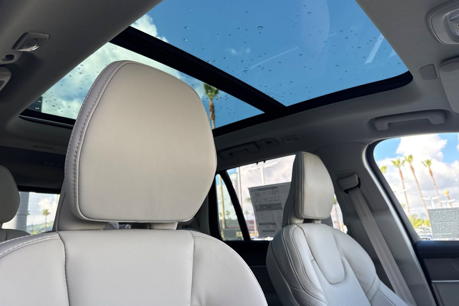 New 2026 Volvo XC90 B6 Ultra w/ Protection Package AWD/4WD image 19