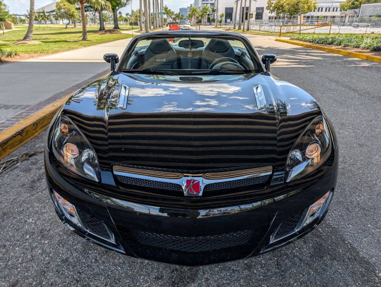 Used 2008 Saturn Sky Red Line image 3