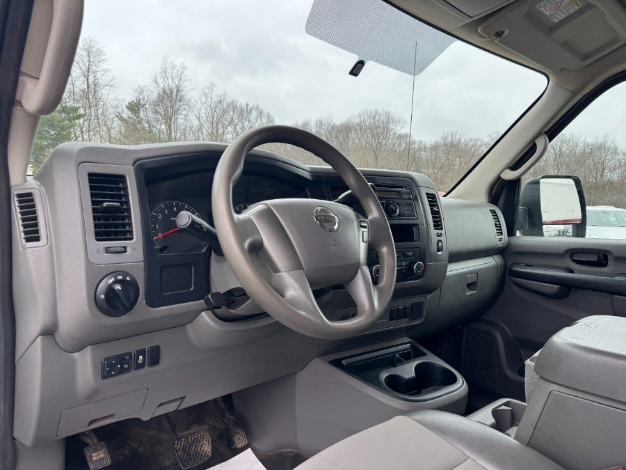 Used 2015 Nissan NV 2500 S image 14