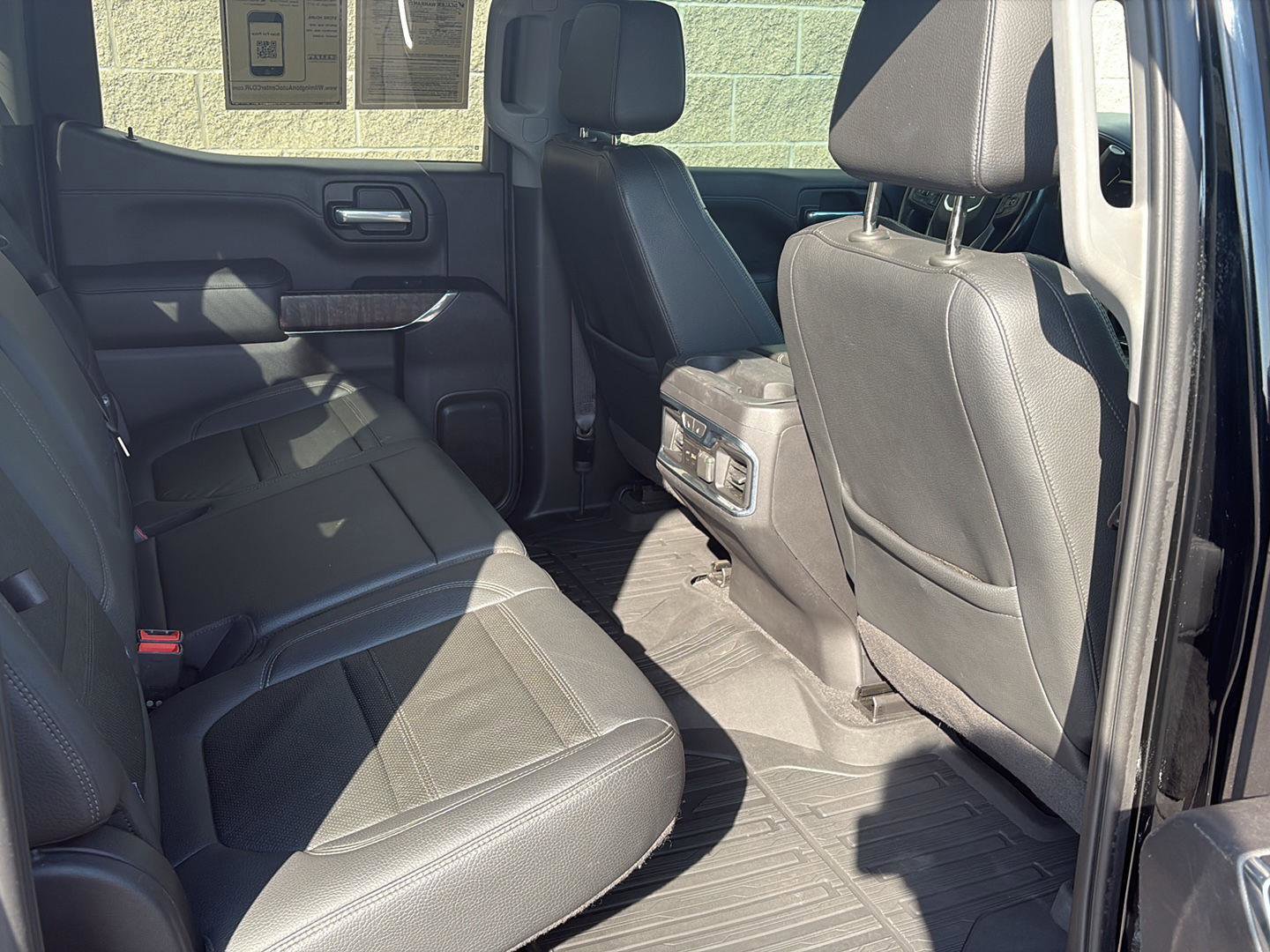 Used 2020 GMC Sierra 1500 Denali w/ Denali Ultimate Package AWD/4WD image 22