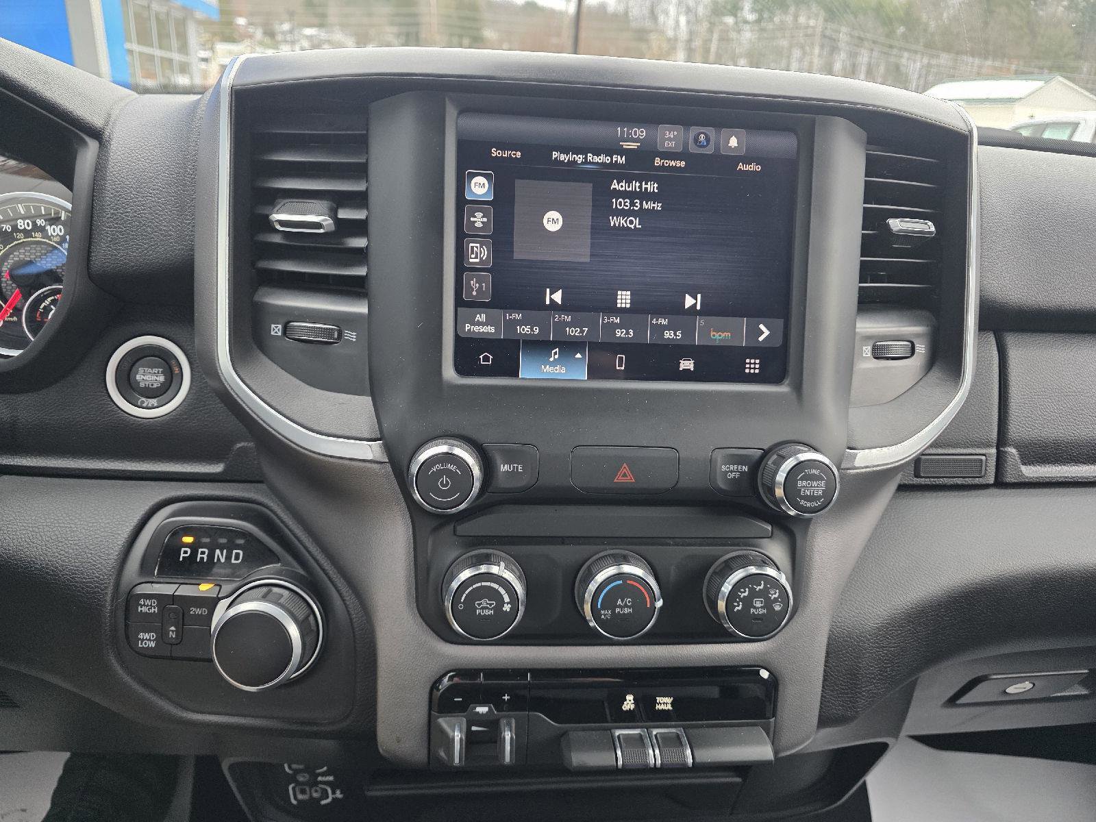 Used 2024 RAM 2500 Big Horn w/ Bed Utility Group image 16